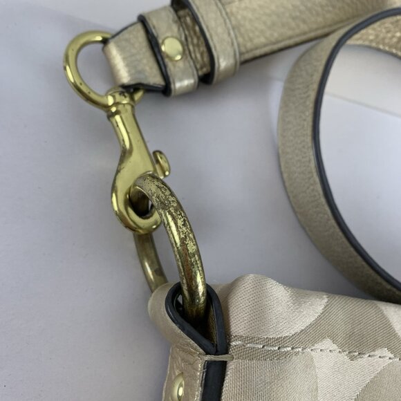 Coach Optic Metallic Signature Chain Crossbody Cream Gold Purse F19820 Hang Tag - Picture 9 of 16